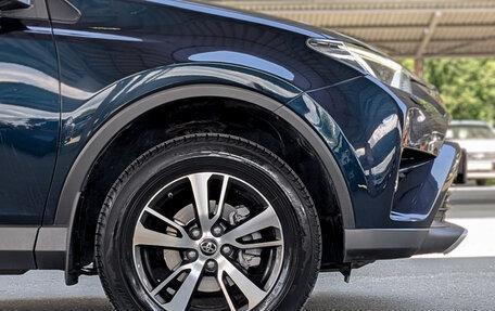Toyota RAV4, 2018 год, 2 499 000 рублей, 18 фотография