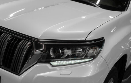 Toyota Land Cruiser Prado 150 рестайлинг 2, 2019 год, 4 900 000 рублей, 27 фотография