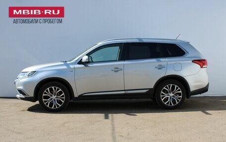 Mitsubishi Outlander III рестайлинг 3, 2016 год, 2 299 000 рублей, 2 фотография
