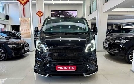 Ford Tourneo Custom I рестайлинг, 2023 год, 4 788 000 рублей, 3 фотография