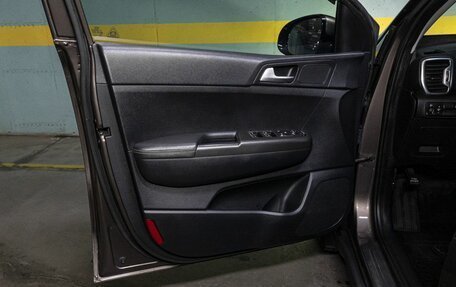 KIA Sportage IV рестайлинг, 2018 год, 2 170 000 рублей, 11 фотография