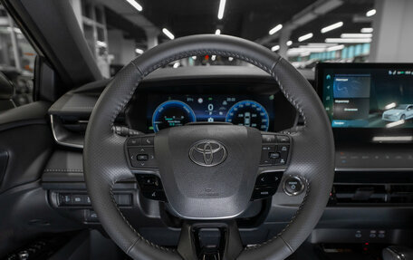 Toyota Camry, 2026 год, 4 300 000 рублей, 11 фотография