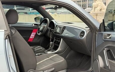 Volkswagen Beetle, 2019 год, 1 360 333 рублей, 10 фотография