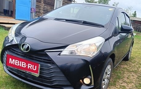 Toyota Vitz, 2018 год, 850 000 рублей, 1 фотография
