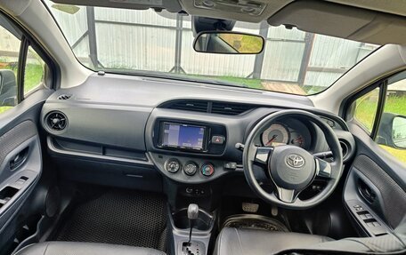Toyota Vitz, 2018 год, 850 000 рублей, 5 фотография