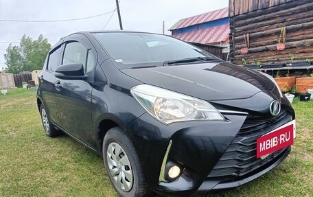 Toyota Vitz, 2018 год, 850 000 рублей, 2 фотография