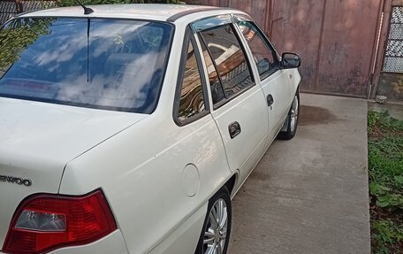 Daewoo Nexia I рестайлинг, 2011 год, 255 000 рублей, 3 фотография