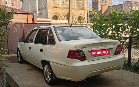 Daewoo Nexia I рестайлинг, 2011 год, 255 000 рублей, 2 фотография