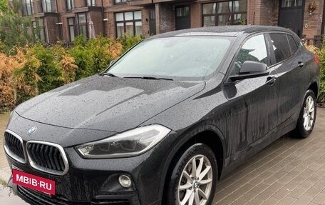 BMW X2, 2018 год, 2 200 000 рублей, 2 фотография