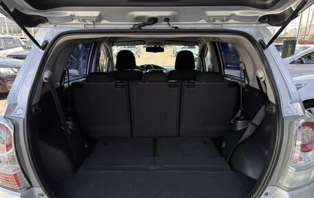 Toyota Verso I, 2011 год, 1 199 000 рублей, 20 фотография