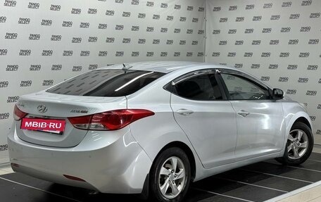 Hyundai Avante, 2012 год, 850 000 рублей, 2 фотография