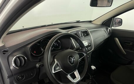 Renault Logan II, 2022 год, 1 020 000 рублей, 9 фотография