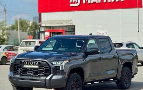 Toyota Tundra, 2023 год, 7 990 000 рублей, 1 фотография