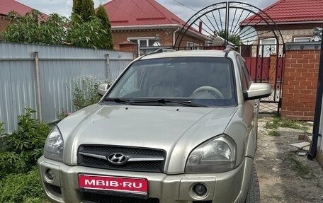 Hyundai Tucson III, 2008 год, 760 000 рублей, 1 фотография