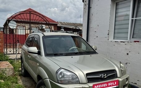 Hyundai Tucson III, 2008 год, 760 000 рублей, 3 фотография