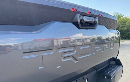 Toyota Tundra, 2023 год, 7 990 000 рублей, 7 фотография