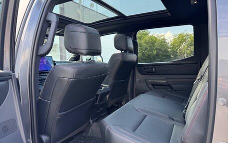 Toyota Tundra, 2023 год, 7 990 000 рублей, 14 фотография