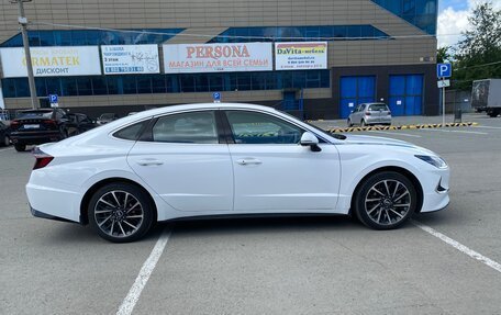 Hyundai Sonata VIII, 2023 год, 3 050 000 рублей, 2 фотография