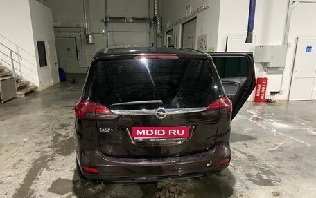 Opel Zafira C рестайлинг, 2013 год, 1 050 000 рублей, 5 фотография