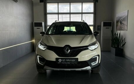 Renault Kaptur I рестайлинг, 2017 год, 1 499 000 рублей, 4 фотография