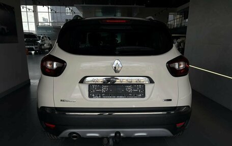 Renault Kaptur I рестайлинг, 2017 год, 1 499 000 рублей, 11 фотография