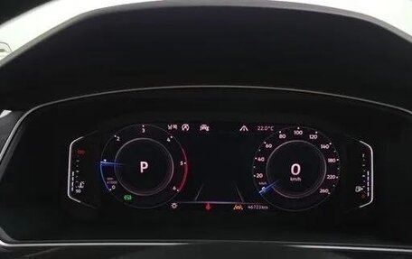 Volkswagen Tiguan II, 2020 год, 3 080 000 рублей, 18 фотография