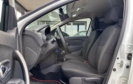 Renault Logan II, 2020 год, 749 900 рублей, 11 фотография