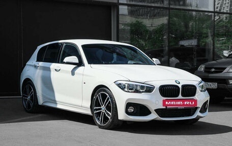 BMW 1 серия, 2019 год, 2 390 000 рублей, 3 фотография
