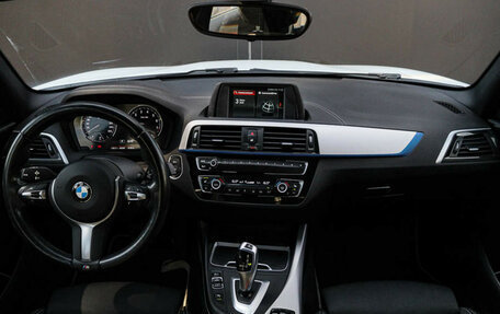 BMW 1 серия, 2019 год, 2 390 000 рублей, 10 фотография