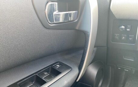 Nissan Qashqai, 2011 год, 1 050 000 рублей, 17 фотография
