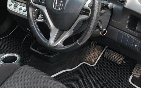 Honda Stream II, 2010 год, 1 600 000 рублей, 7 фотография