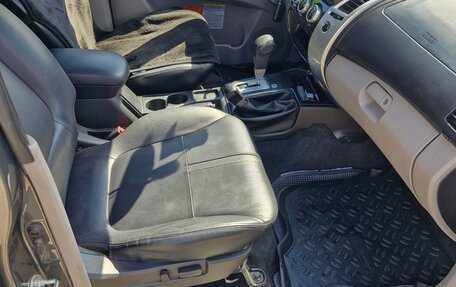 Mitsubishi Pajero Sport II рестайлинг, 2014 год, 2 300 000 рублей, 6 фотография