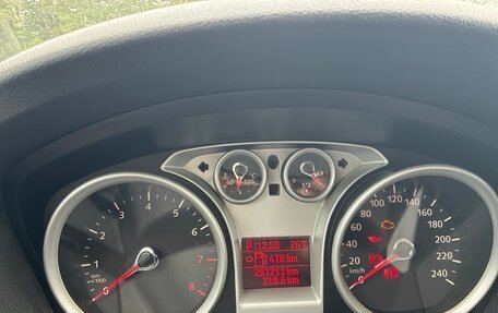Ford Focus II рестайлинг, 2010 год, 555 000 рублей, 14 фотография