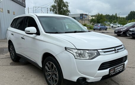 Mitsubishi Outlander III рестайлинг 3, 2012 год, 1 390 000 рублей, 4 фотография