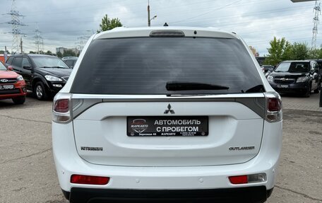 Mitsubishi Outlander III рестайлинг 3, 2012 год, 1 390 000 рублей, 9 фотография