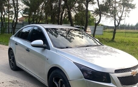 Chevrolet Cruze II, 2011 год, 700 000 рублей, 10 фотография