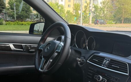 Mercedes-Benz C-Класс, 2012 год, 1 750 000 рублей, 9 фотография
