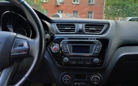 KIA Rio III рестайлинг, 2014 год, 700 000 рублей, 10 фотография