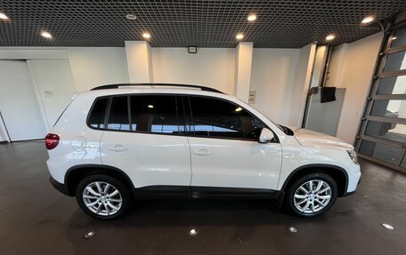 Volkswagen Tiguan I, 2012 год, 1 560 000 рублей, 2 фотография