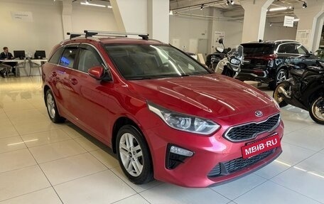 KIA cee'd III, 2020 год, 1 300 000 рублей, 3 фотография