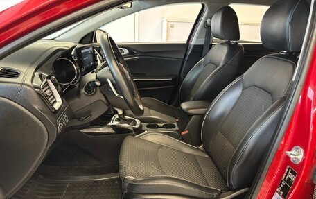 KIA cee'd III, 2020 год, 1 300 000 рублей, 8 фотография