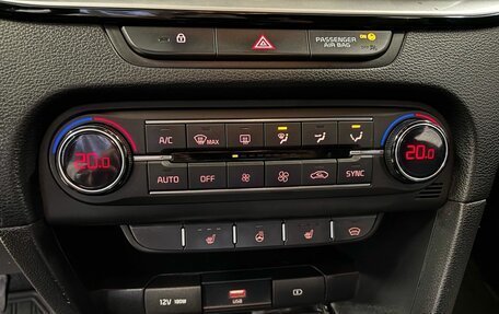 KIA cee'd III, 2020 год, 1 300 000 рублей, 25 фотография
