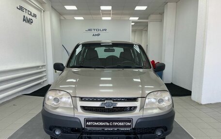 Chevrolet Niva I рестайлинг, 2018 год, 585 000 рублей, 2 фотография