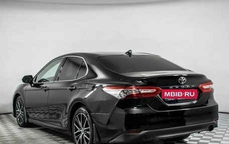 Toyota Camry, 2021 год, 3 195 000 рублей, 5 фотография