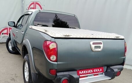 Mitsubishi L200 IV рестайлинг, 2006 год, 985 000 рублей, 6 фотография