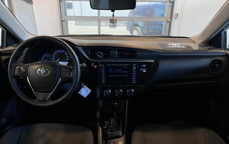 Toyota Corolla, 2016 год, 1 350 000 рублей, 9 фотография