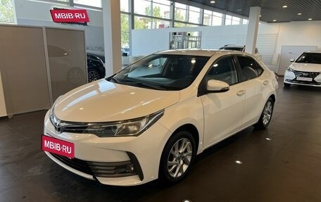 Toyota Corolla, 2016 год, 1 350 000 рублей, 7 фотография