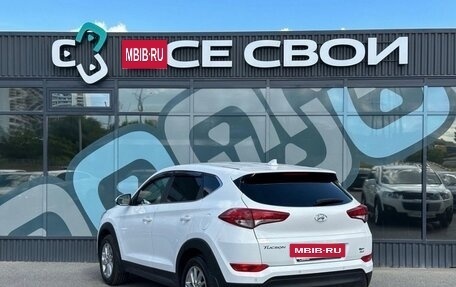 Hyundai Tucson III, 2017 год, 1 895 000 рублей, 3 фотография