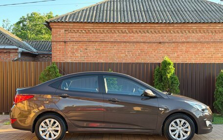 Hyundai Solaris II рестайлинг, 2015 год, 1 120 000 рублей, 8 фотография