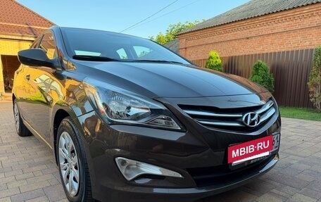 Hyundai Solaris II рестайлинг, 2015 год, 1 120 000 рублей, 22 фотография